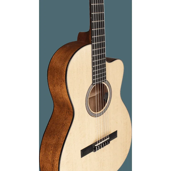 000C12-16E Nylon - natural