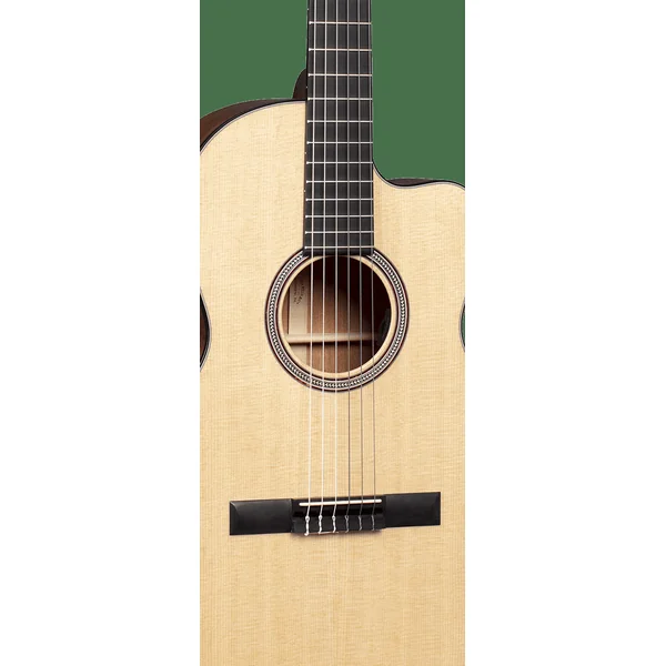 000C12-16E Nylon - natural