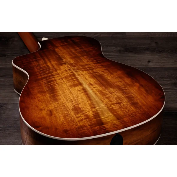 214ce-K DLX Special Edition - honeyburst