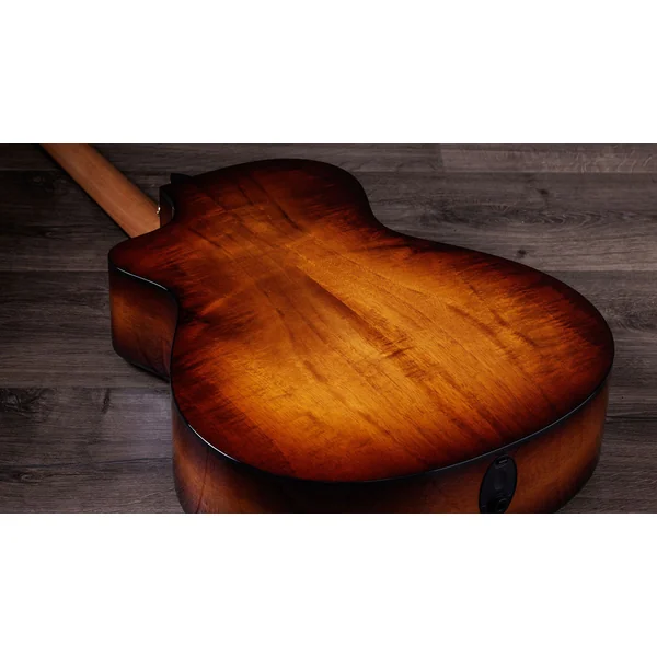 222ce-K DLX - shaded edgeburst