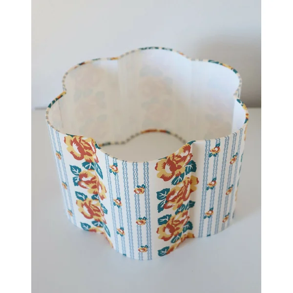 Abat-jour forme fleur Flora "vanavez flowers"