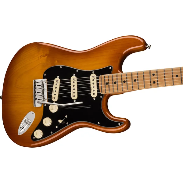 American Ultra Stratocaster Ltd (USA, MN) - honey burst
