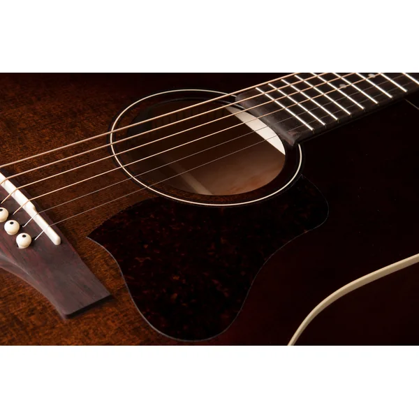 Americana Dreadnought - bourbon burst