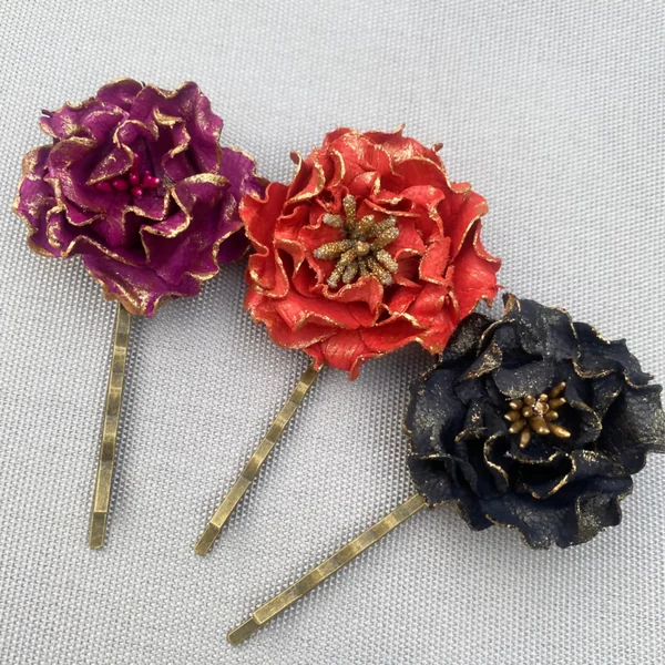 Barrette Teacup Rose en cuir
