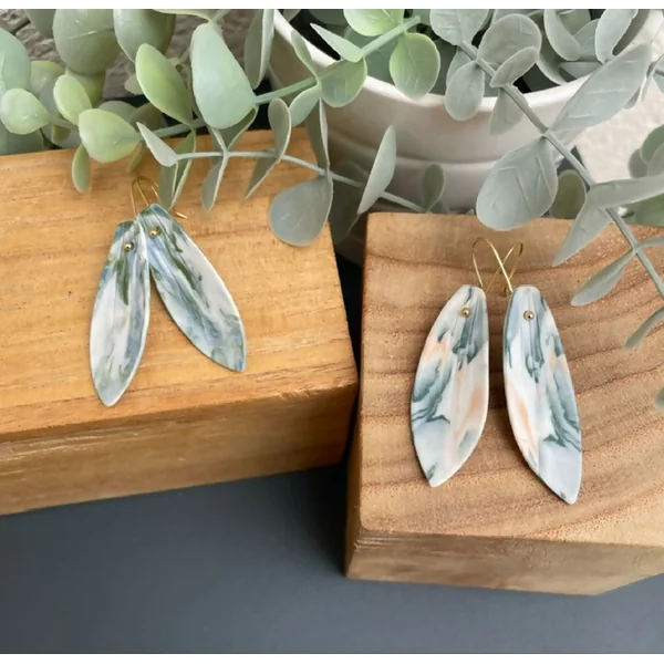 Boucles d'oreille en porcelaine colorée Marie Courtillat