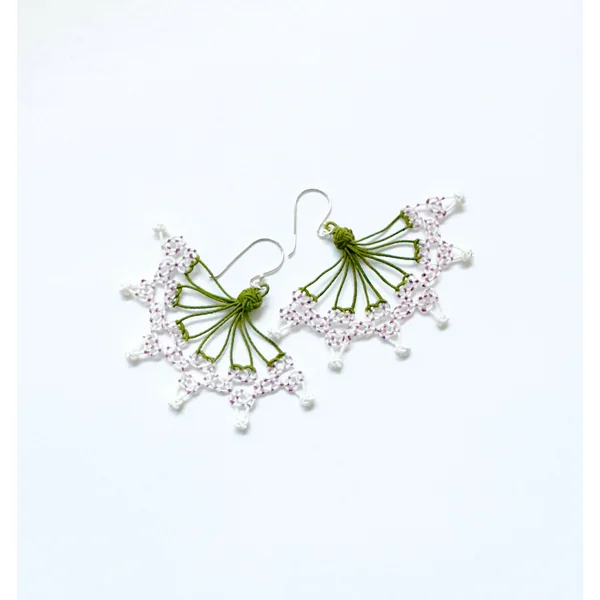 Boucles d'oreilles en soie éventail