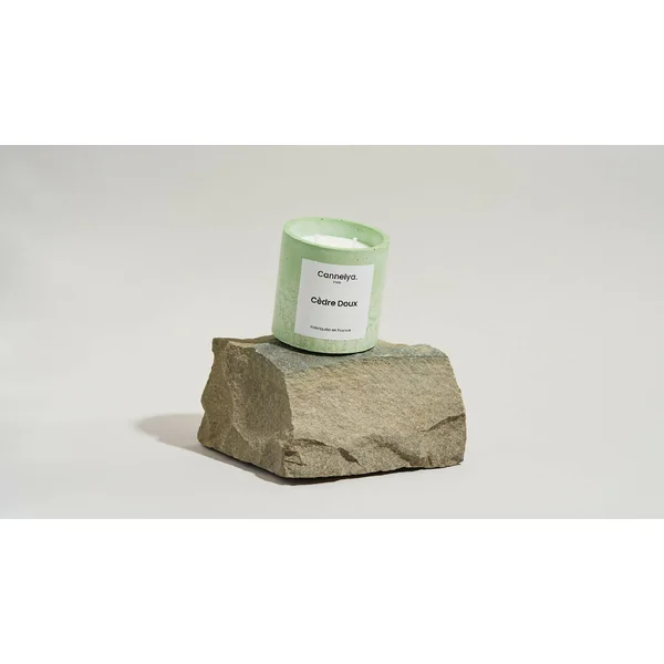 Bougie parfumée Cèdre Doux - Cannelya Paris