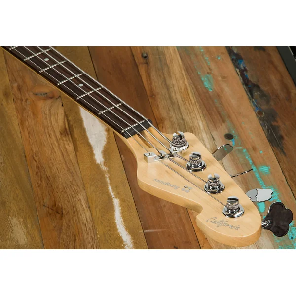 California VM4 (RW, White Dots) - lake placid blue