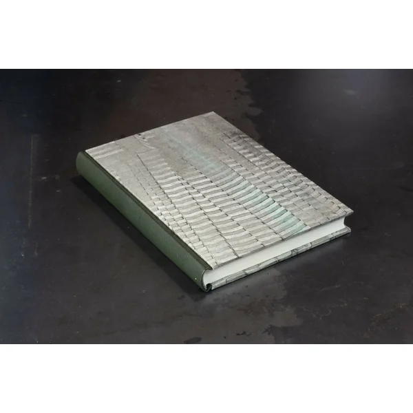 Carnet dos cuir série papiers à la colle