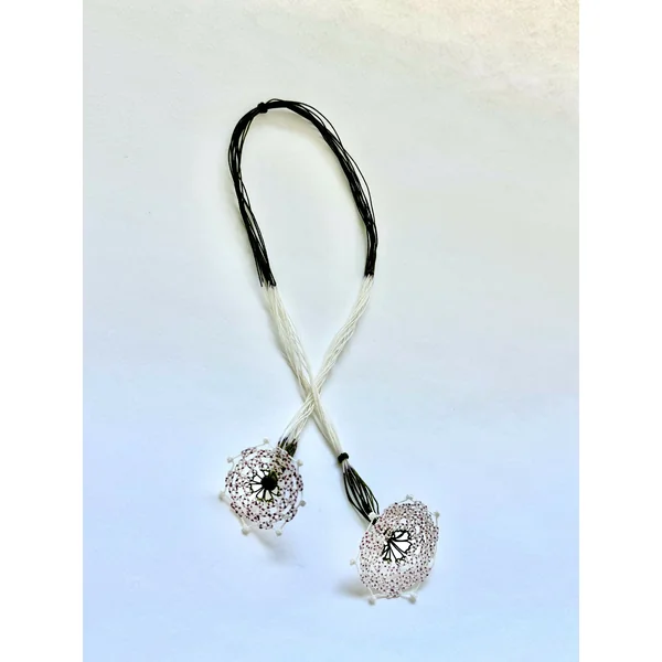 Collier trèfle en soie