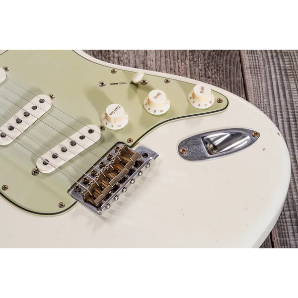 Custom Shop 1962/63 Stratocaster - journeyman relic olympic white