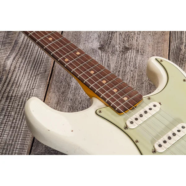 Custom Shop 1962/63 Stratocaster - journeyman relic olympic white