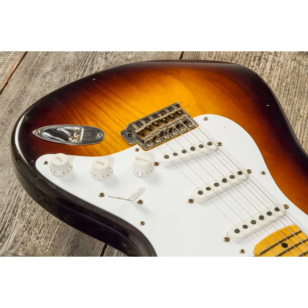 Custom Shop 70th Anniversary 1954 Stratocaster Ltd #XN4193 - journeyman relic wide-fade 2-color sunburst