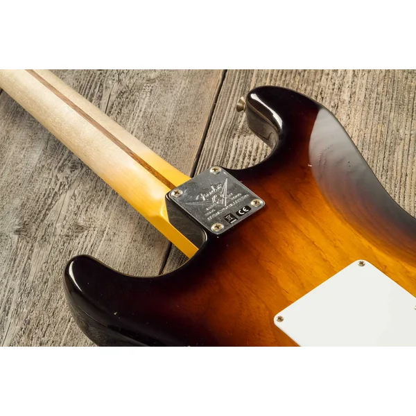 Custom Shop 70th Anniversary 1954 Stratocaster Ltd #XN4193 - journeyman relic wide-fade 2-color sunburst