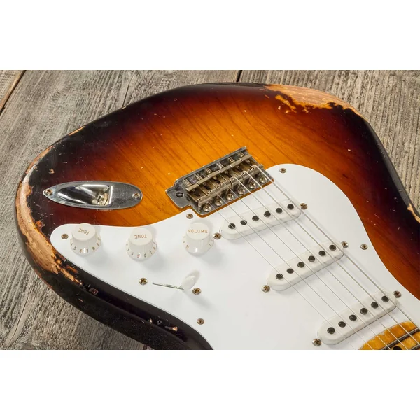 Custom Shop 70th Anniversary 1954 Stratocaster Ltd #XN4309 - heavy relic wide fade 2-color sunburst