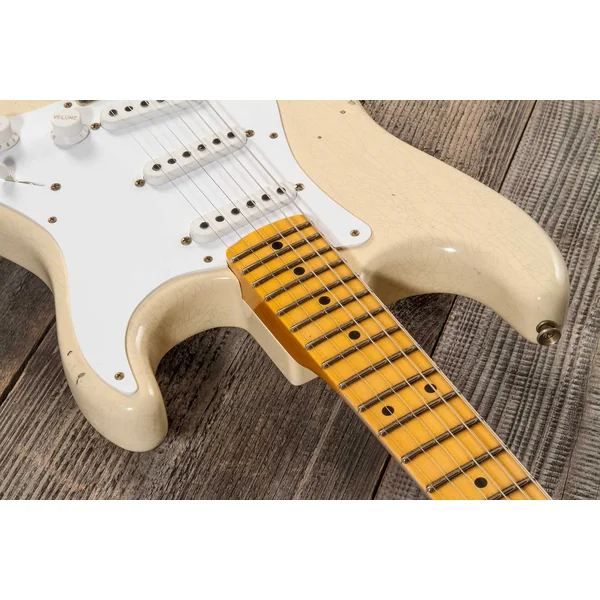 Custom Shop 70th Anniversary 1954 Stratocaster Ltd #XN4382 - relic vintage blonde