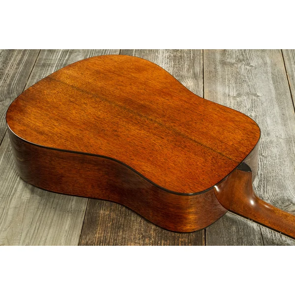 Custom Shop CS-D-C22025673 Adirondack VTS/Mahogany #2736834 - natural aging toner