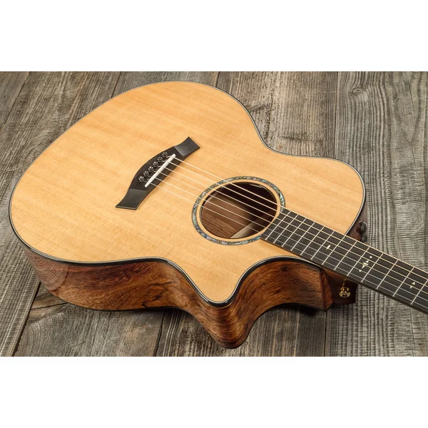 Custom Shop GA-E Grand Auditorium #1211103098 - natural