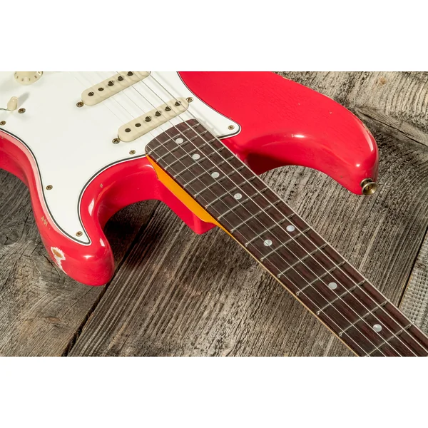 Custom Shop Late 1964 Stratocaster #CZ575557 - relic aged fiesta red
