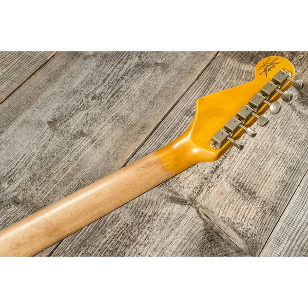 Custom Shop Late 1964 Stratocaster #CZ575557 - relic aged fiesta red