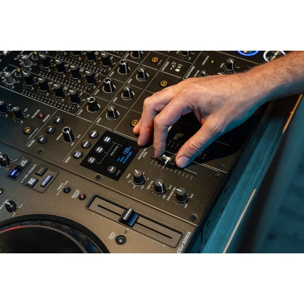 DJM-V5