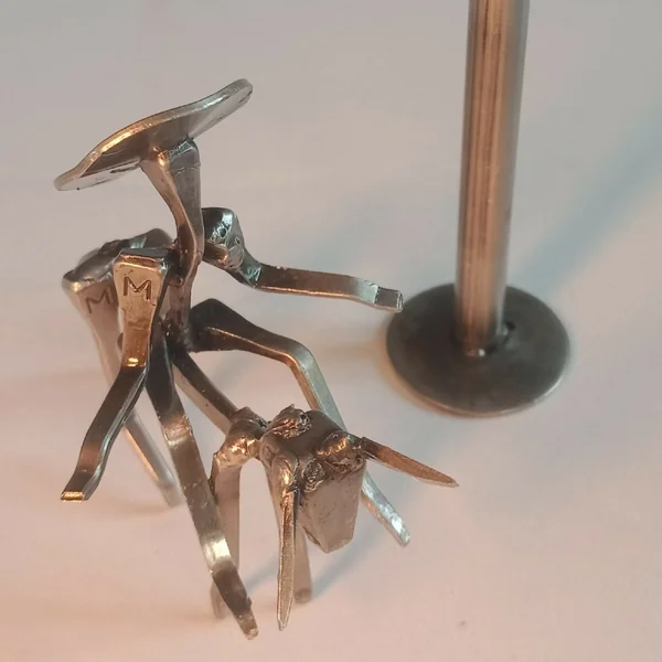 Don Quichotte et Sancho Panza. Évocation humoristique en acier