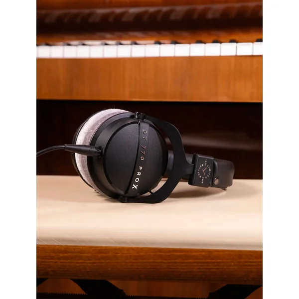 DT 770 PRO-X