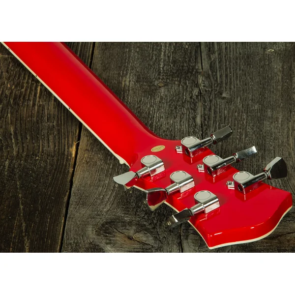 GJ70 - red