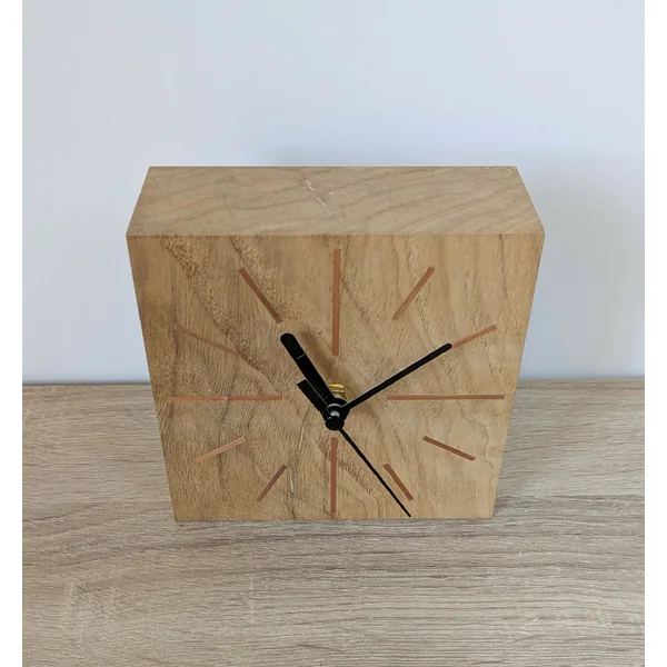 Horloge de bureau Carrée en chêne massif et Marqueterie de paille Cuivre