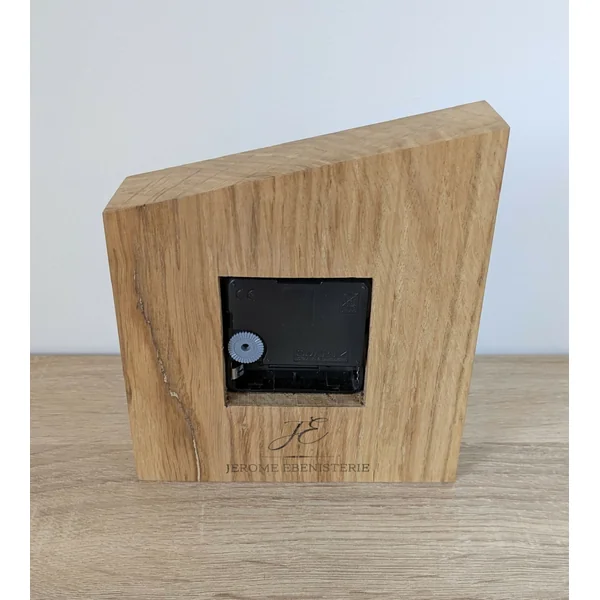 Horloge de bureau en chêne massif et Marqueterie de paille Cuivre