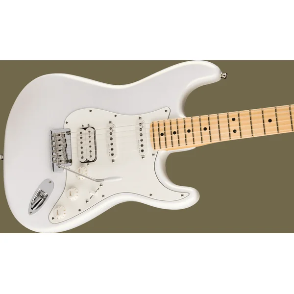 Juanes Stratocaster - luna white