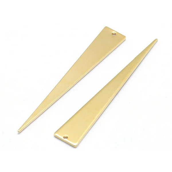 Long pendentif triangle - doré à l'or fin 18K