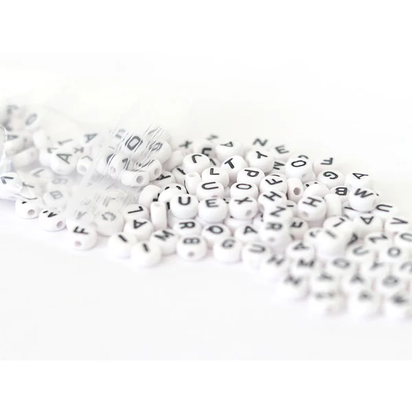 Lot de 200 perles rondes - Lettres alphabet noires
