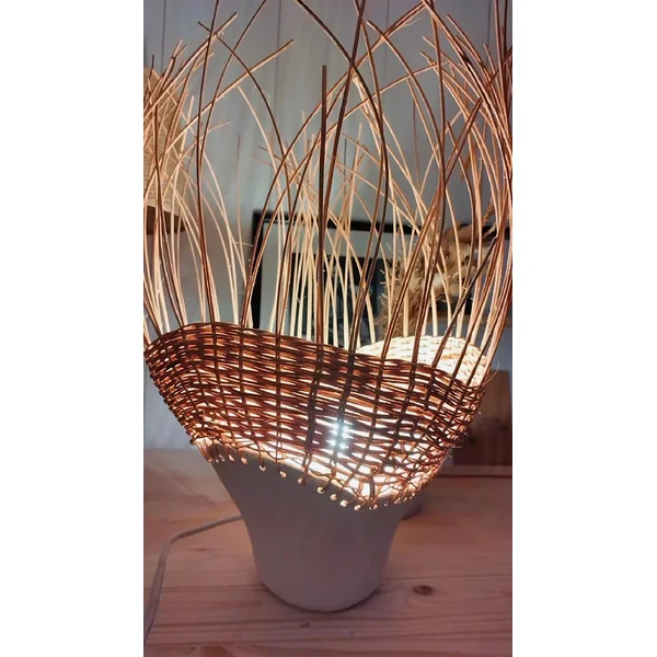 Luminaire grès & rotin