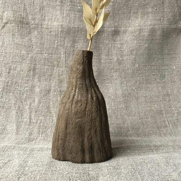 Mini vase à herbes sèches rainuré