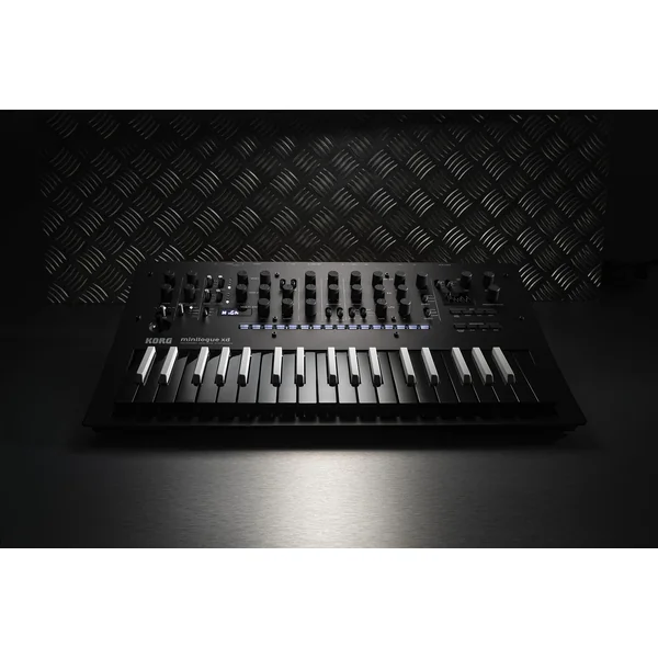Minilogue XD Reverse Edition