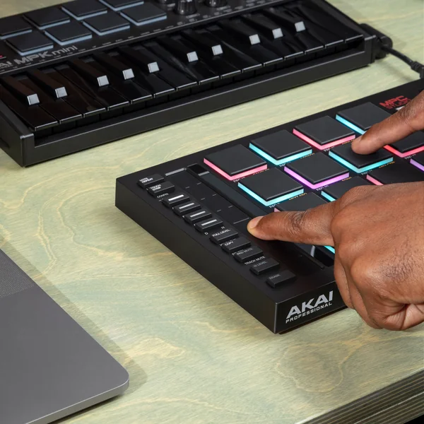 MPC Studio II