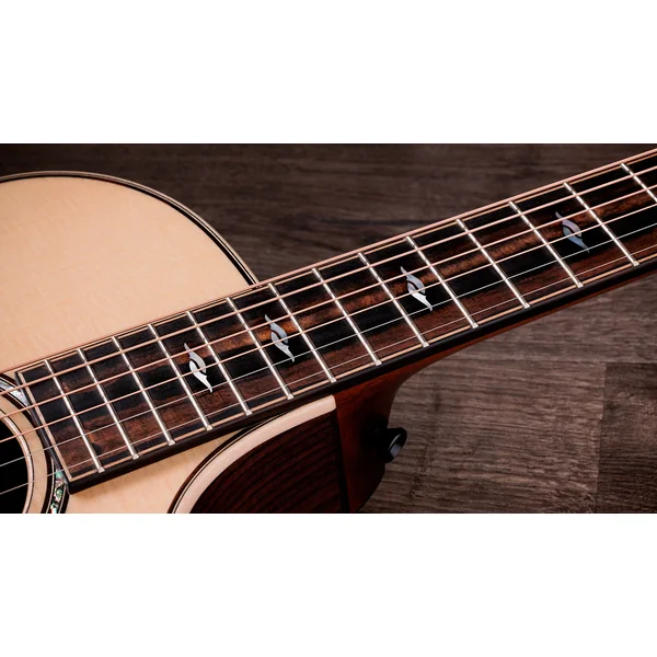 Next Generation 812ce - natural