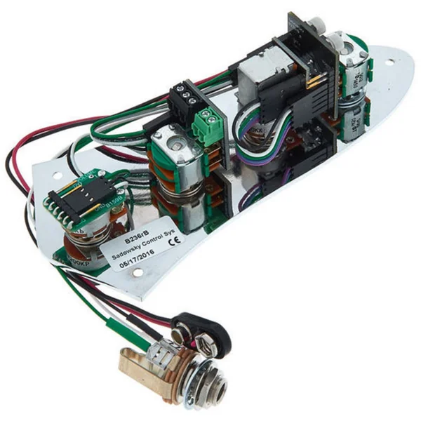 Onboard Bass Preamp 4-Knob