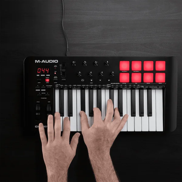 Oxygen 25 MK5