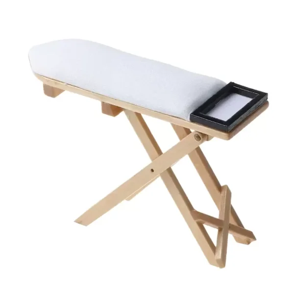 planche à repasser en bois