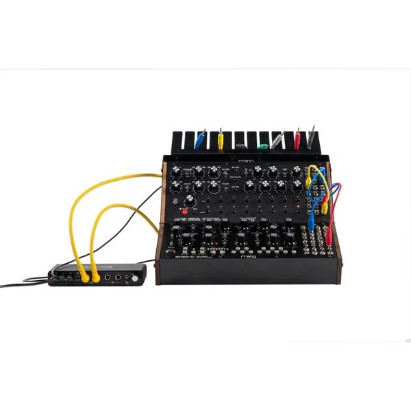 Sound Studio: Mother-32 & DFAM