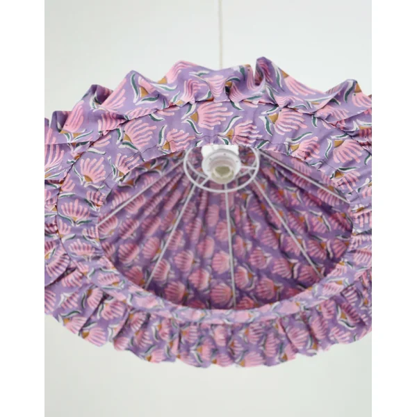 Suspension conique Emilia « Purple Shell Flowers », luminaire artisanal