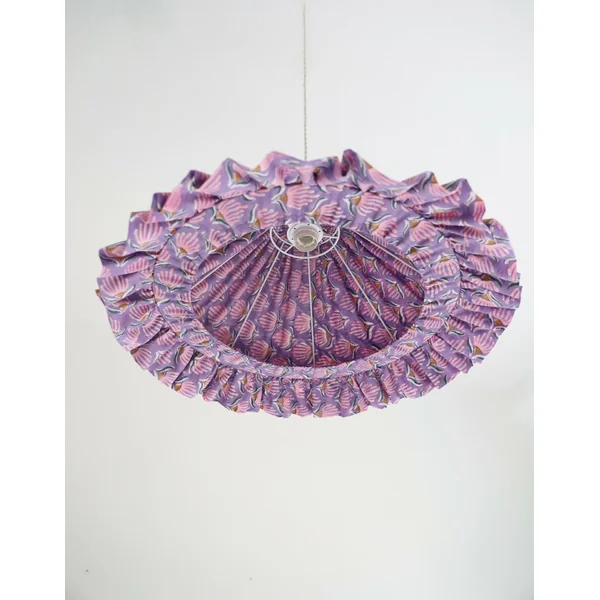 Suspension conique Emilia « Purple Shell Flowers », luminaire artisanal