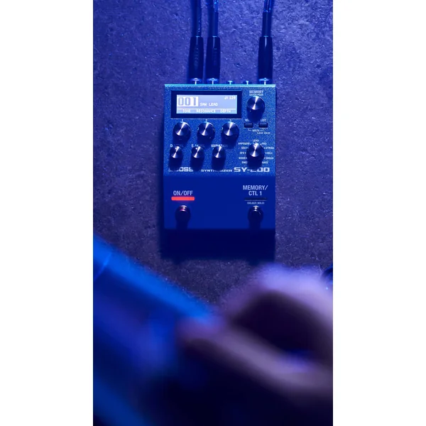 SY-200 SYNTHESIZER