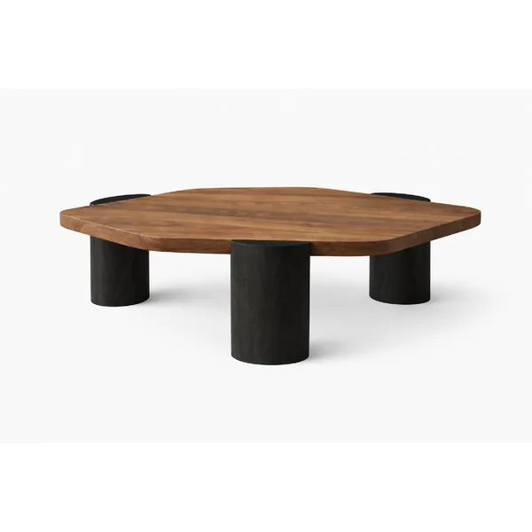 Table en bois de noyer