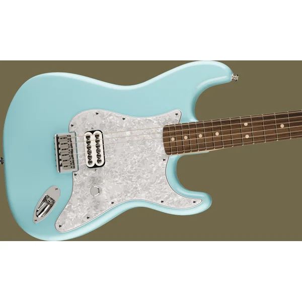 Tom Delonge Signature Ltd (MEX, RW) - daphne blue