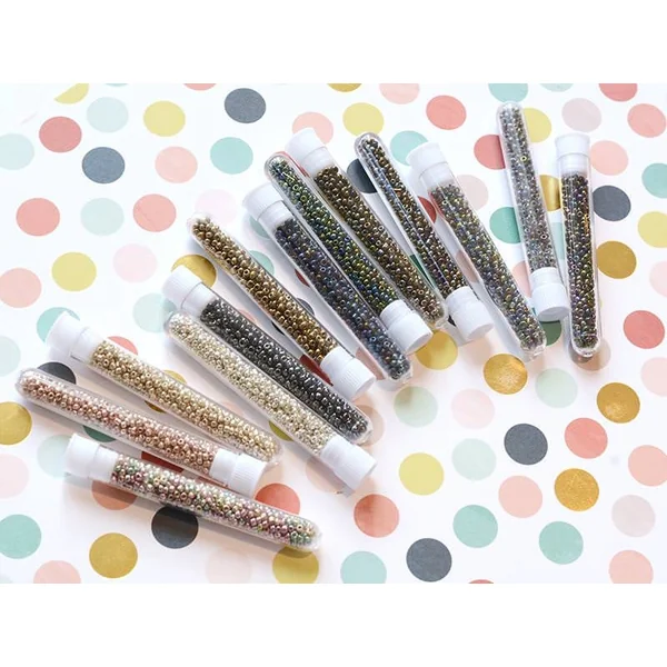 Tube de 350 perles métallisées - mix métal plusieurs couleurs