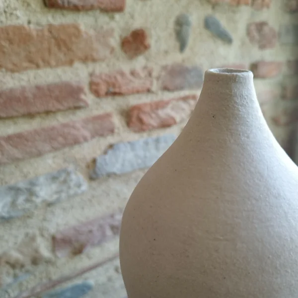 Vase en céramique - Source